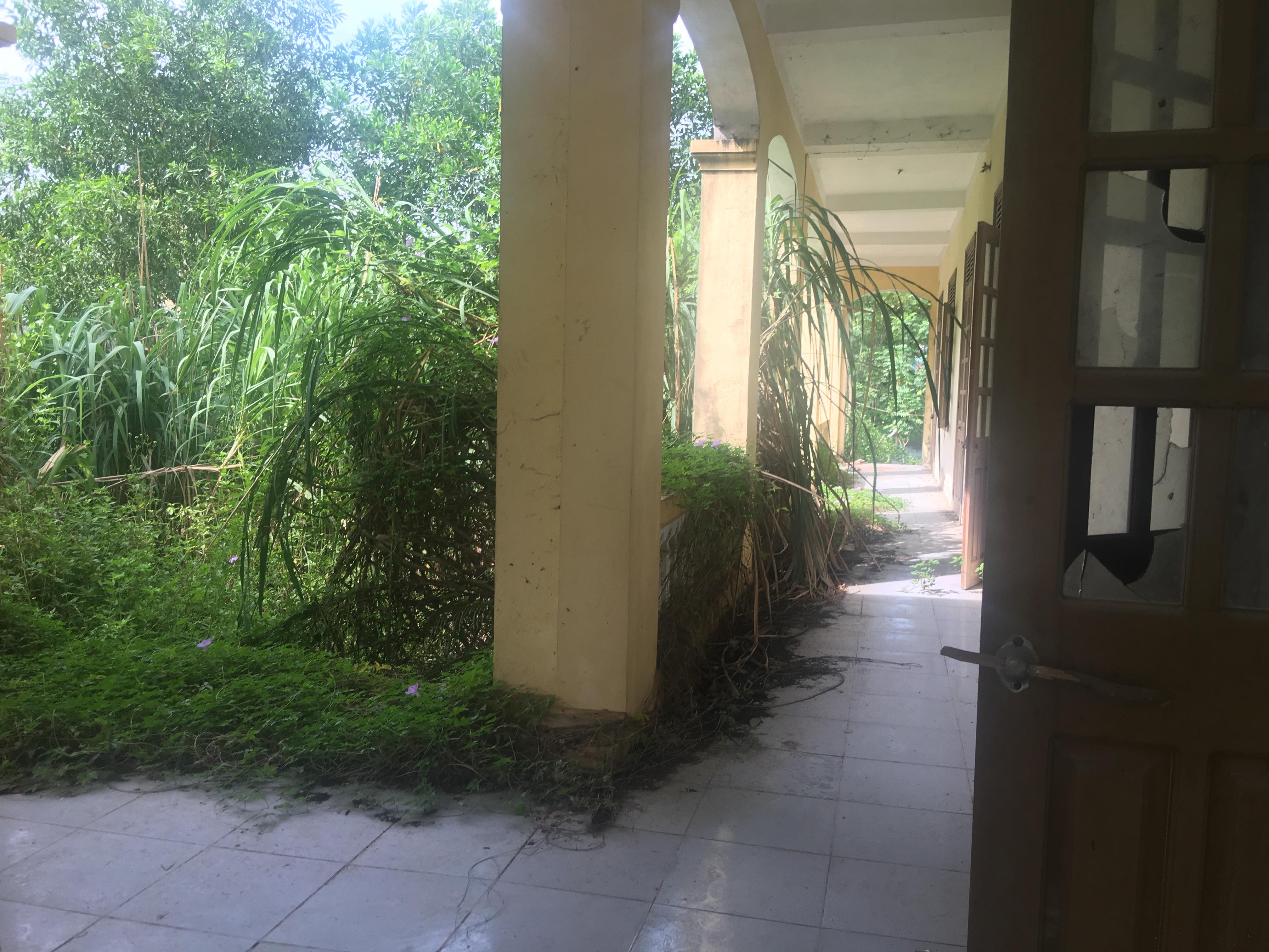 Trung tâm dạy nghề bị bỏ hoang